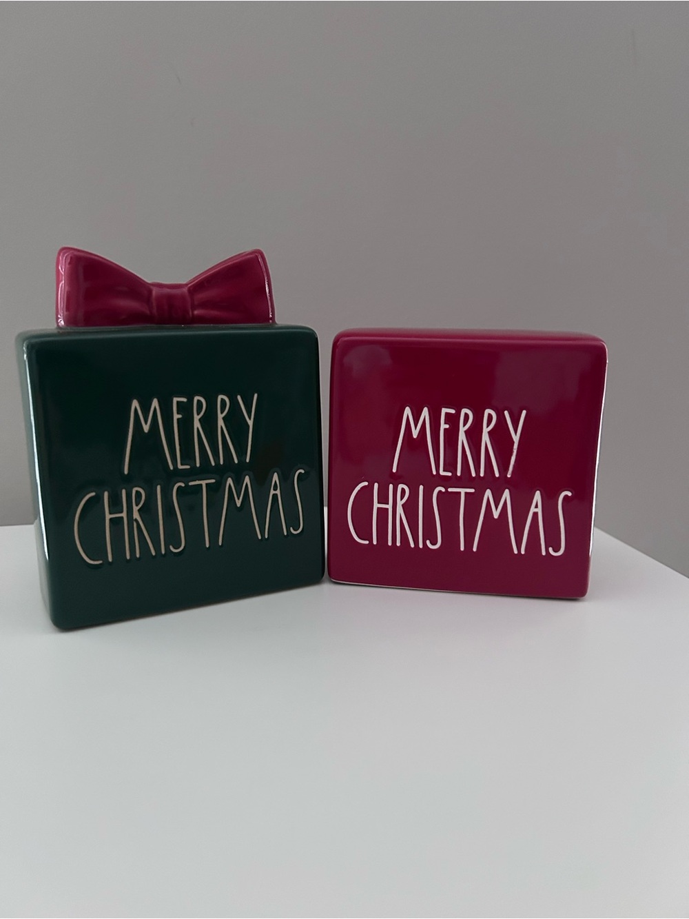 Rae Dunn artisan collection Merry Christmas blocks Green Red